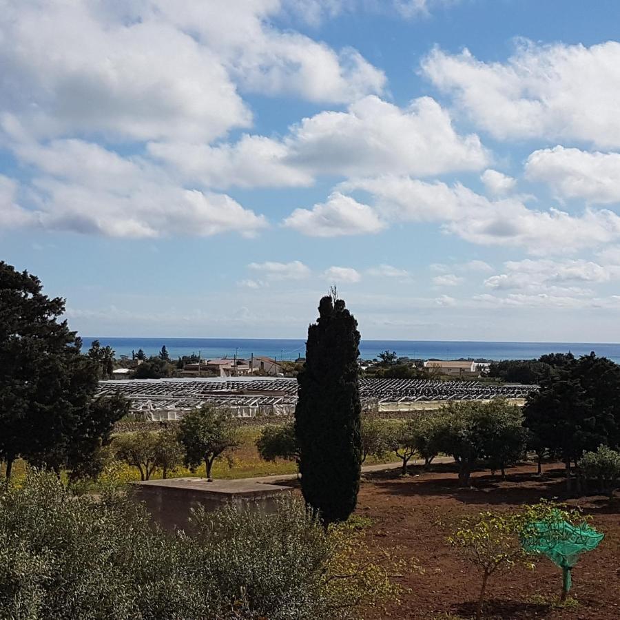 Turtle Island Apartments Santa Croce Camerina Dış mekan fotoğraf