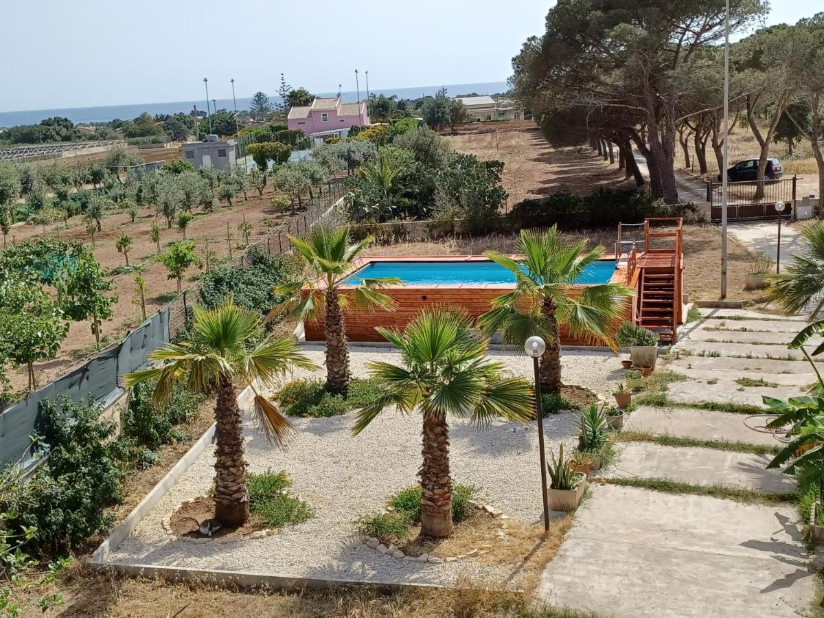 Turtle Island Apartments Santa Croce Camerina Dış mekan fotoğraf
