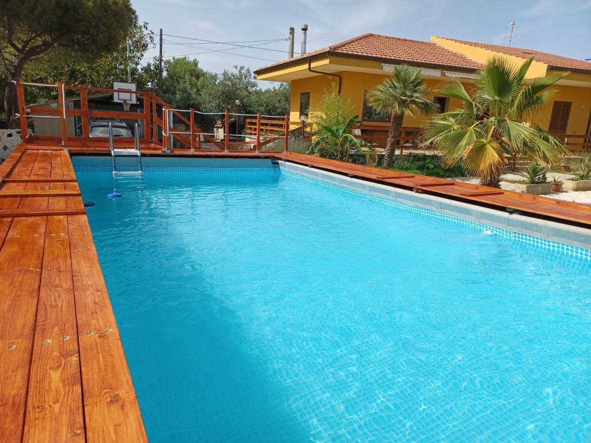 Turtle Island Apartments Santa Croce Camerina Dış mekan fotoğraf