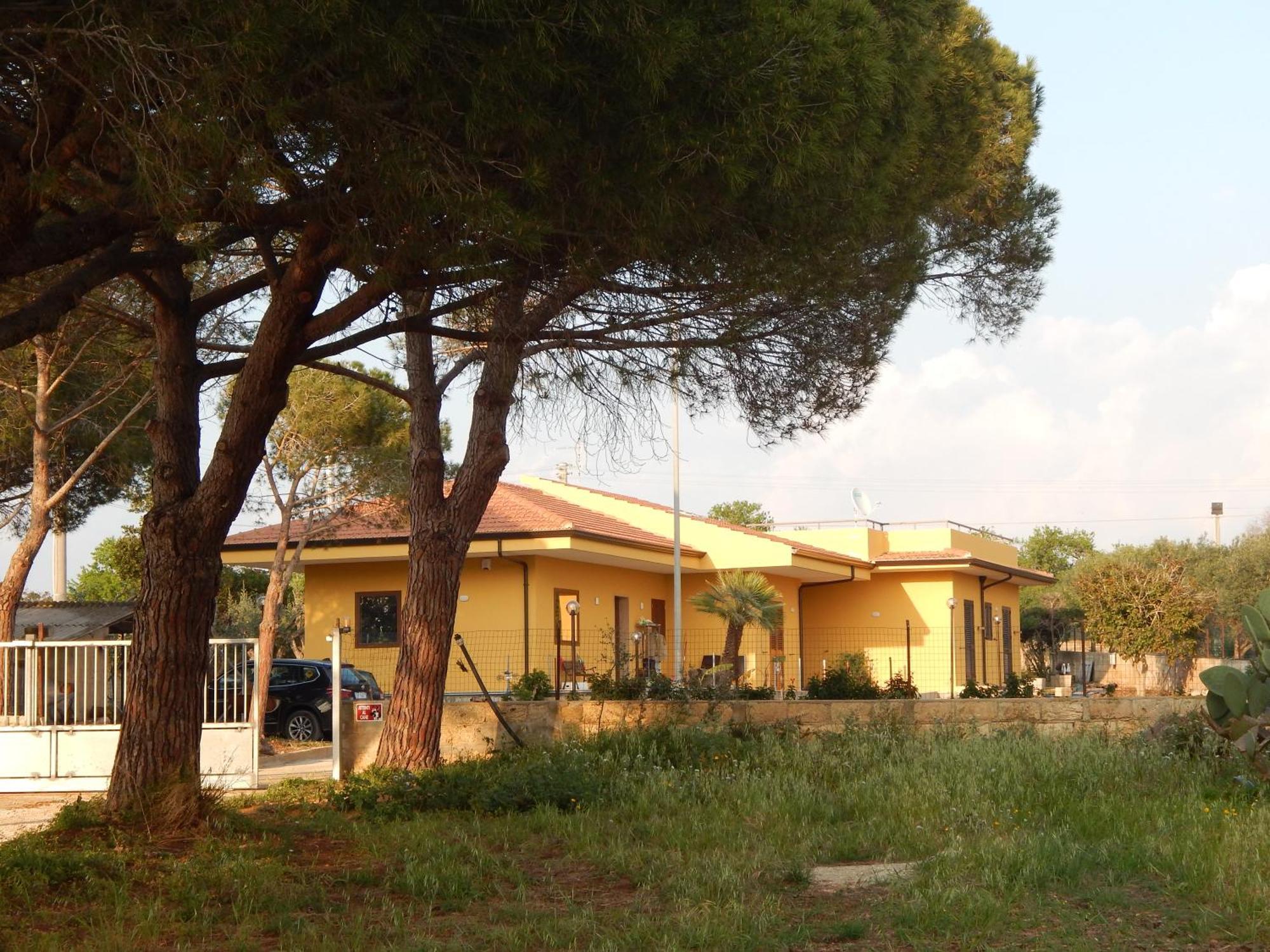 Turtle Island Apartments Santa Croce Camerina Dış mekan fotoğraf