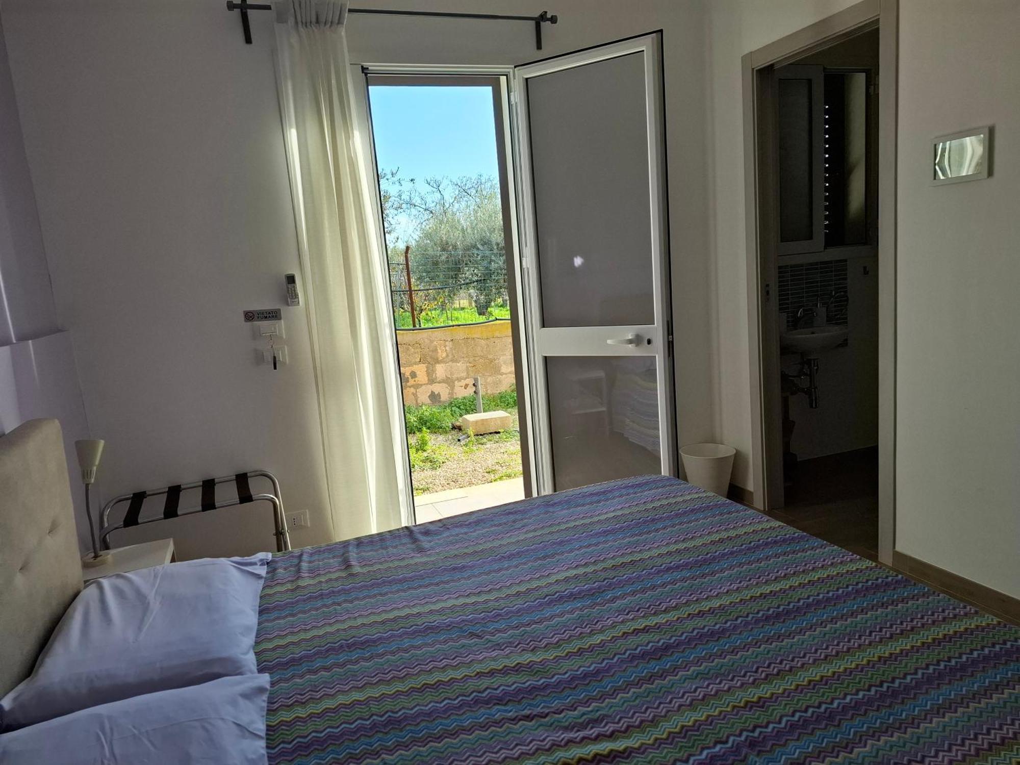 Turtle Island Apartments Santa Croce Camerina Dış mekan fotoğraf